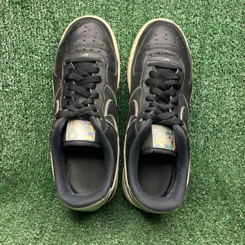 Nike Air Force 1‎ Low LV8 Iridescent Outline Leather Black Sneaker Mens Size 9